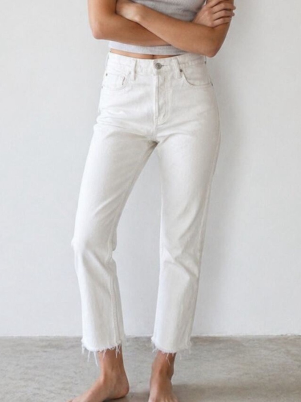 Moussy White Viper Cropped High-Rise Jeans with Raw Hem Made in Japan